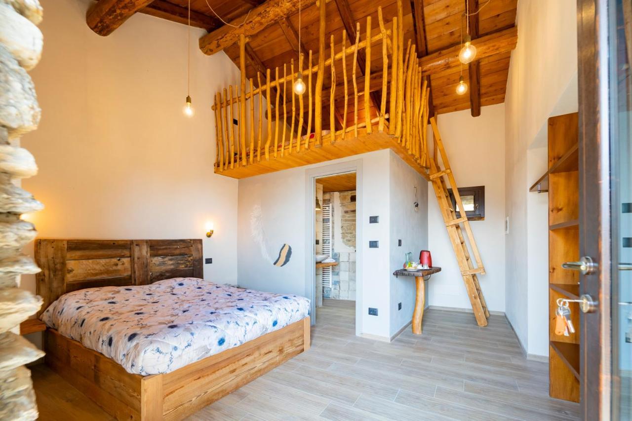 Country House Le Gaie Allegre Villar San Costanzo Exterior foto